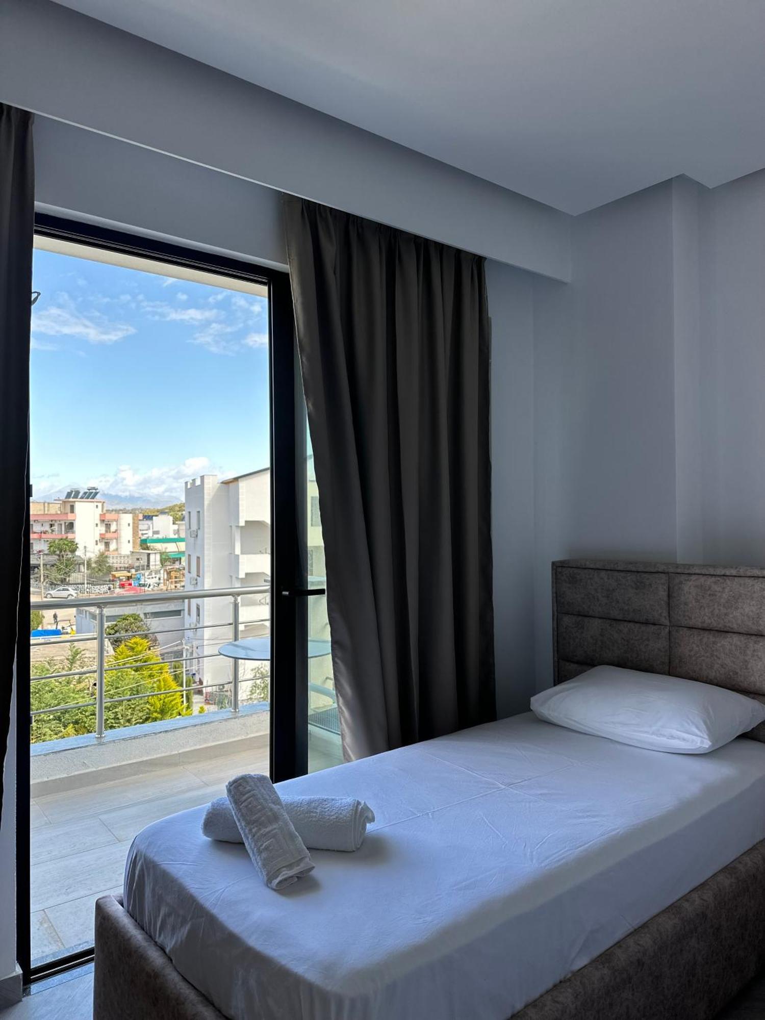 Noa Boutique Hotel Ксамил Экстерьер фото